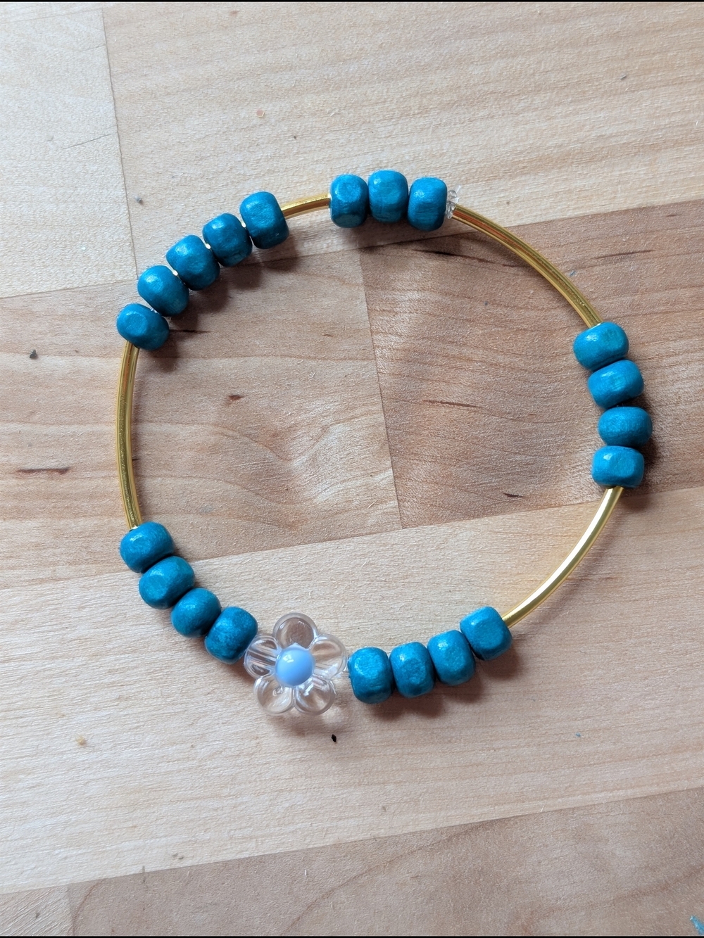 Turquoise Bead Gold Flower Stretch Bracelet